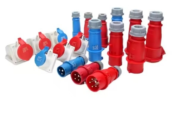 4 Pole 32A Industrial Plug 380V Waterproof Plug And Socket Industrial Electrical Plug