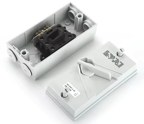 UKF 1P 2P 3P 4P Isolating Disconnector Switch IP65 20A 35A 63A Waterproof Switch